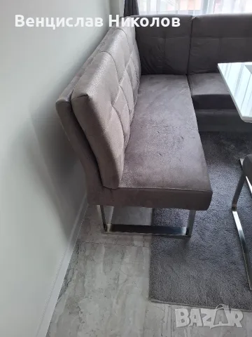 Продавам ъгъл за трапезария с 4 стола, снимка 3 - Столове - 55340765