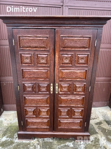 Класически дървен шкаф с две врати, снимка 2 - Шкафове - 53958957