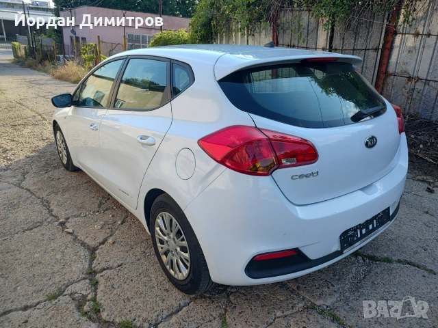 Kia Ceed 1.4 16V , снимка 2 - Автомобили и джипове - 55176783