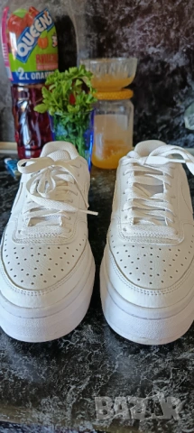 Дамски найк/ nike бели 38 , снимка 3 - Маратонки - 54242426