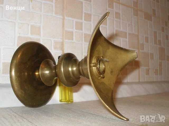 Бронзов Свещник, снимка 10 - Антикварни и старинни предмети - 55185035