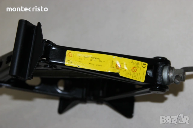 Комплект оригинален крик Ford Focus MK3 (2011-2014г.) АМ5117080АА ключ за гуми Ford Focus C-Max, снимка 5 - Аксесоари и консумативи - 54763624
