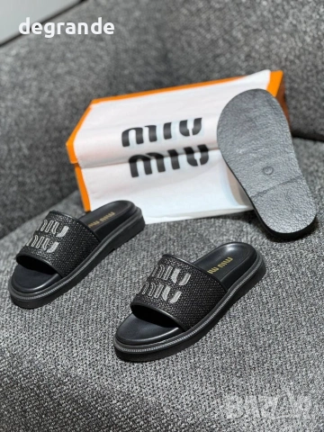 ⛱️ Дамски Чехли 💫Miu Miu💫