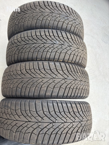 4бр.зимни гуми Kumho 205 55 R17