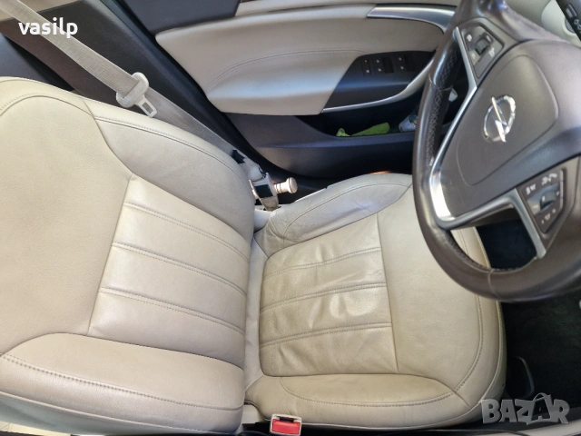 Opel Insignia 2.8T V6 4x4 FlexRide, Nav, OPC пакет, вс. екстри, LPG, снимка 8 - Автомобили и джипове - 54069381