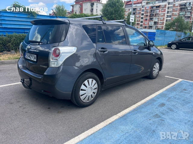Toyota Verso 2.0D-4D 126, снимка 5 - Автомобили и джипове - 54580880