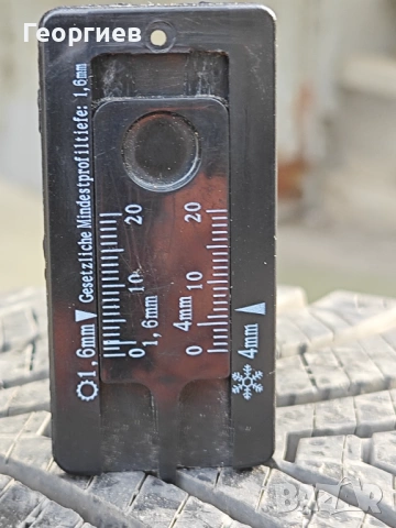 Всесезонна гума Kumho Solus 4S HA32 225/45 R18, снимка 7 - Гуми и джанти - 54219721