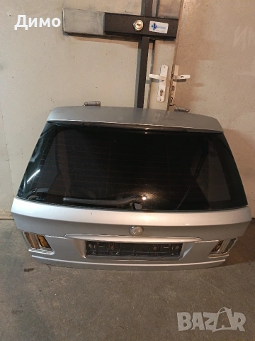 заден капак багажнин пета врата лайсна стъкло чистачка бмв е46 bmw e46
