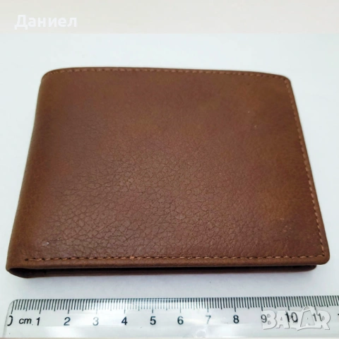 Мъжки портфейл от естествена кожа – стил, който се усеща