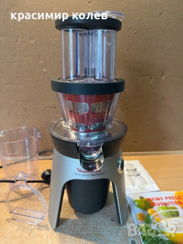сокоизстисквачка "Moulinex Infiny Press Revolution", снимка 2 - Сокоизстисквачки и цитрус преси - 55018252