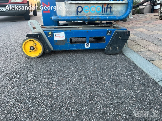 2 х Механична ножична вишка/лифт Power Towers PecoLift - 3.5 м, снимка 4 - Индустриална техника - 54990376