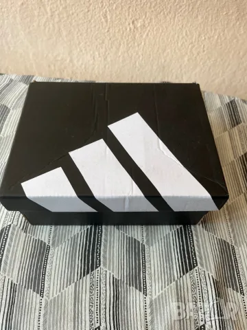 Adidas детски маратонки, снимка 7 - Детски маратонки - 55614423