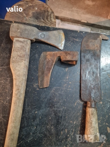 Стари брадви , снимка 1 - Други инструменти - 54316220