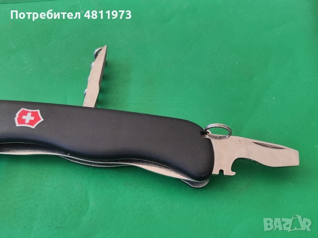 джобен нож Victorinox - Picknicker , снимка 3 - Ножове - 55183563