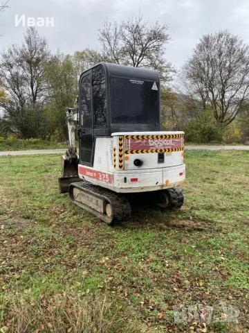 Багер Bobcat 325 - 3 тона, снимка 3 - Индустриална техника - 55659707