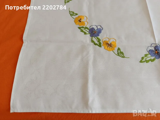 Битови, бродирани карета за маса , снимка 6 - Покривки за маси - 55657364