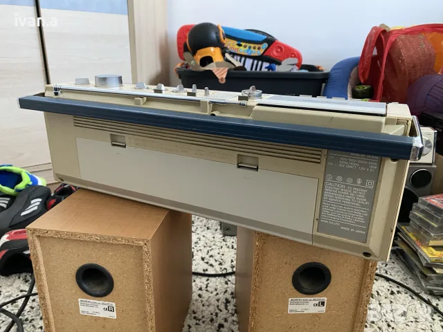 Касетофон Aiwa CS-500, снимка 5 - Радиокасетофони, транзистори - 55298743