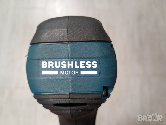 Акумулаторен гайковерт ударен BOSCH GDX 18V-200 с батерия и зарядно , снимка 5 - Винтоверти - 53977400