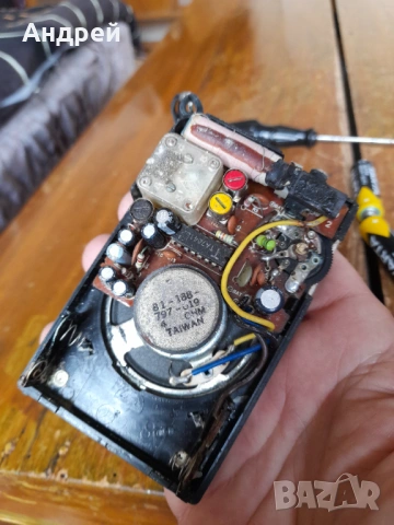 Старо радио,радиоприемник Aiwa AR-888V, снимка 7 - Антикварни и старинни предмети - 54455925