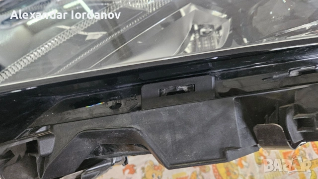 Ляв фар за шкода октавия, снимка 4 - Части - 54724280