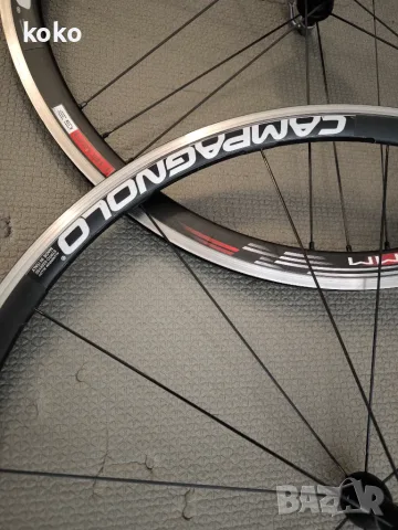 Капли колела 28 цола Campagnolo , снимка 2 - Части за велосипеди - 55311505