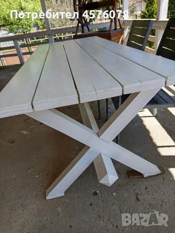 масивна дървена маса в много добро състояние, снимка 2 - Маси - 54244175