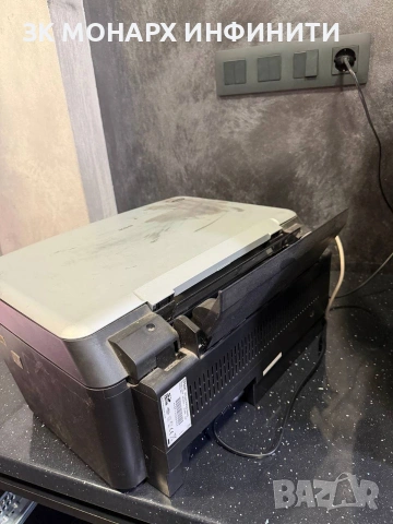 Цветен принтер Epson Stylus Photo RX610 , снимка 6 - Принтери, копири, скенери - 55148704