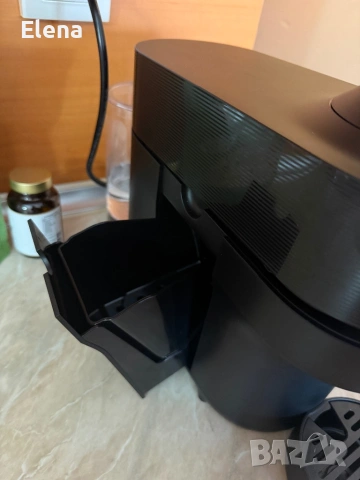 NESPRESSO кафемашина, снимка 4 - Кафемашини - 54641186