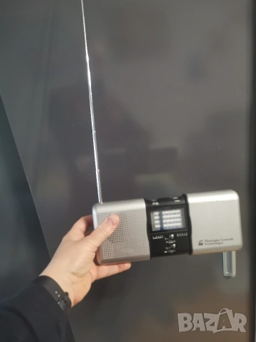 Многочестотно аналогово радио, снимка 3 - Радиокасетофони, транзистори - 54000176
