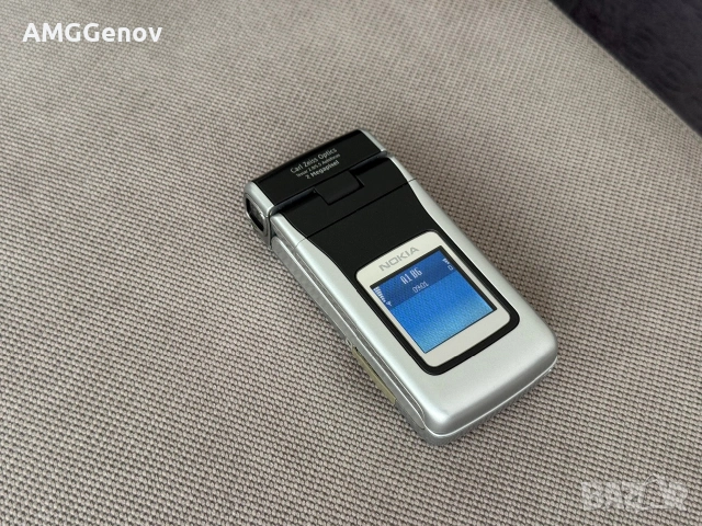 Уникат/Като Нова Nokia N90