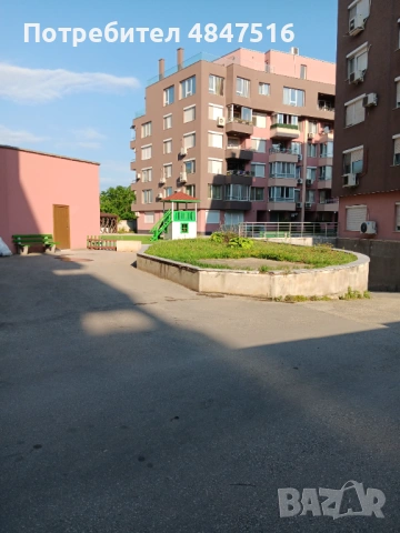 Продавам 3 станен напълно обзаведен апартамент кв. Устрем затворен комплекс., снимка 2 - Апартаменти - 54786305