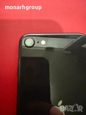 Телефон Iphone SE/64GB/капацитет на батерия 78%/+кейс, снимка 6 - Apple iPhone - 55003413