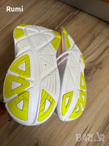 Оригинални мъжки маратонки Saucony Guide 18 ! 46 н, снимка 8 - Маратонки - 54722919