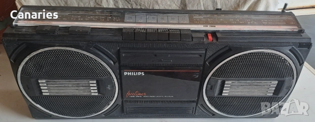 Стар касетофон Philips 