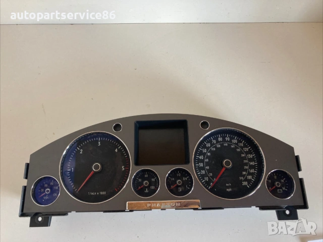 Инструмент за скоростомер Taho за Volkswagen Phaeton 3.0 Tdi (2008) 3D0920982H