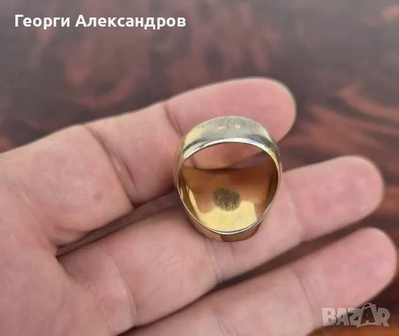 КРАСИВ ВИНТИДЖ ПОЗЛАТЕН ПРЪСТЕН с КОПИЕ на АНГЛИЙСКИ ЗЛАТЕН СУВЕРЕН на Кралица Виктория от 19ти Век, снимка 5 - Антикварни и старинни предмети - 55599154