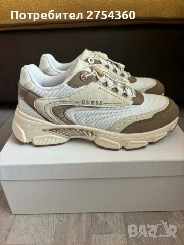 Обувки Guess 