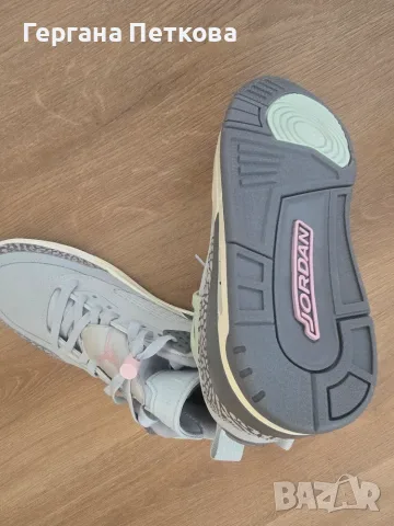 Маратонки Jordan Nike, снимка 4 - Маратонки - 55649189