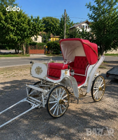 Продава се луксозн бял фойтон , снимка 3 - Антикварни и старинни предмети - 55084536