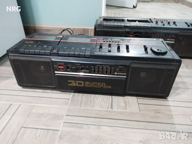 Hitachi TRK 3D5E - Два броя