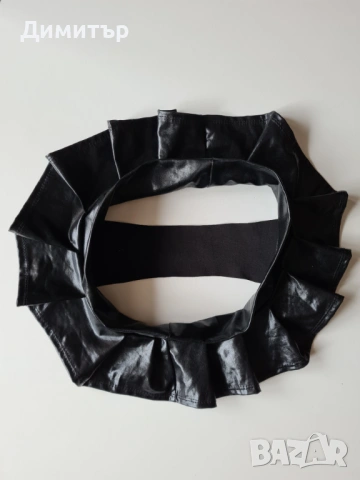 Еластична мини пола от лъскава материя, снимка 5 - Поли - 54246928