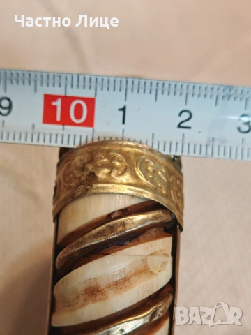 Стара Бронзова Гривна с Кост и Орнаменти. Отлично състояние., снимка 4 - Антикварни и старинни предмети - 53961767