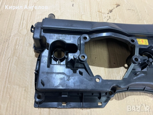 Капак клапани за BMW E46 316 318 (N42 / N46), снимка 2 - Части - 54394552