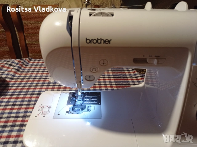 Шевна машина Brother Innovis A15, снимка 6 - Шевни машини - 54122819