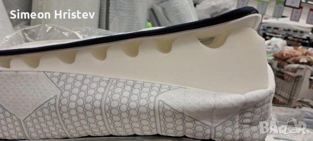 Матрак Magniflex Blue Gel 160x190cm Нов, снимка 2 - Матраци - 54371946