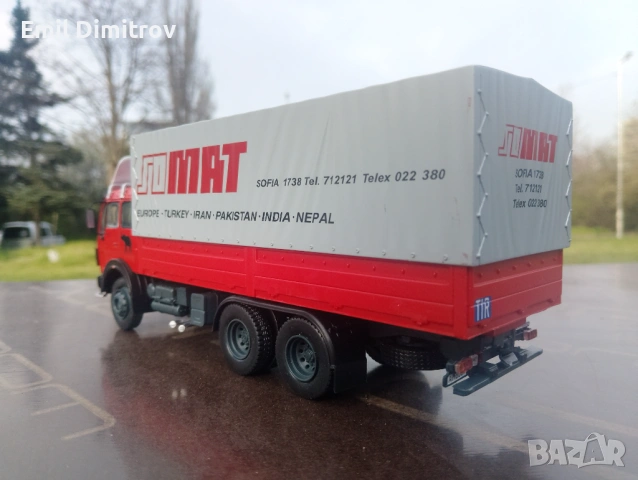 Умален модел на Mercedes-Benz NG 2236 в мащаб 1:43, снимка 4 - Колекции - 54183580