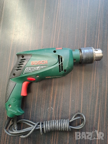 Ударна бормашина (дрелка) Bosch PSB 500 RE - 500W в куфар, снимка 2 - Бормашини - 54321952