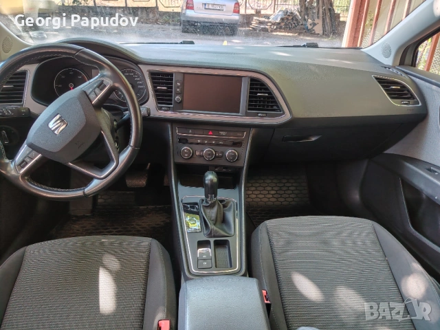 Seat Leon ST 1.6tdi, снимка 5 - Автомобили и джипове - 54936784