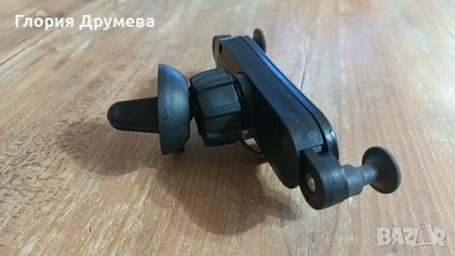 Стойка за телефон GRAVITY за кола с 5 опорни точки, снимка 2 - Друга електроника - 55503429