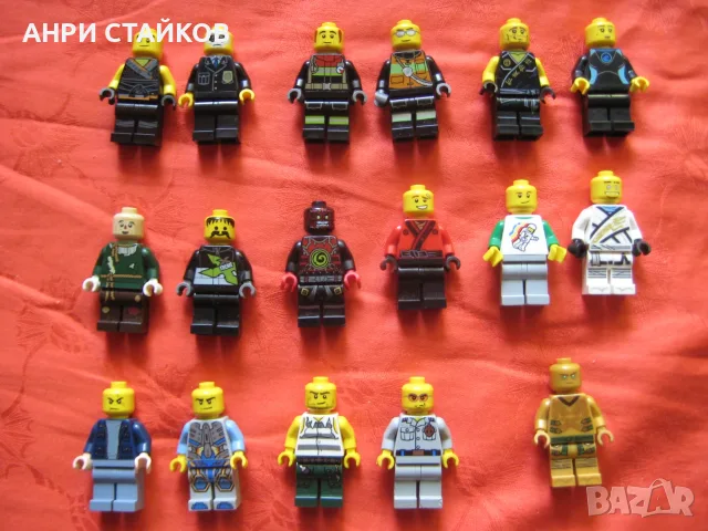 Продавам фигурки човечета на LEGO